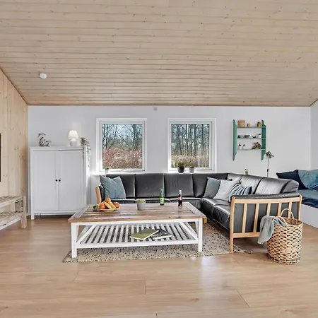 Holiday home Gorgeous In With Wifi *